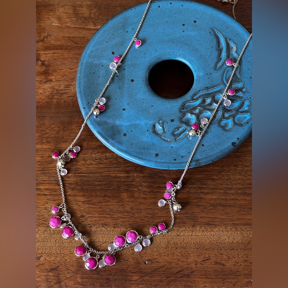 Banana Republic long necklace